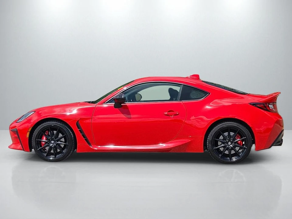 2025 Toyota GR86 2nd Gen - Image 8 of 27
