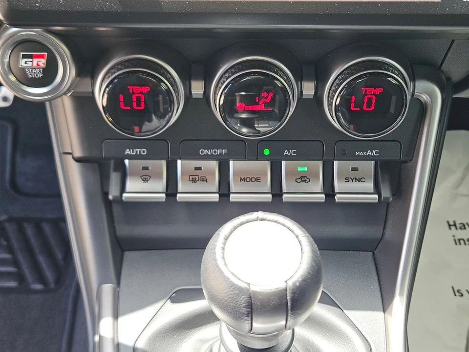 2025 Toyota GR86 2nd Gen - Image 24 of 27