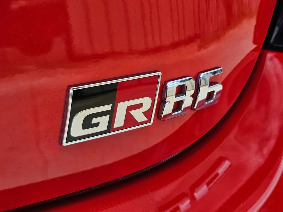 2025 Toyota GR86 2nd Gen - Image 11 of 27