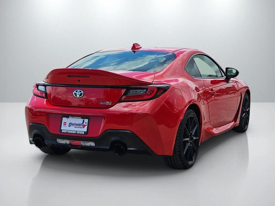 2025 Toyota GR86 2nd Gen - Image 5 of 27