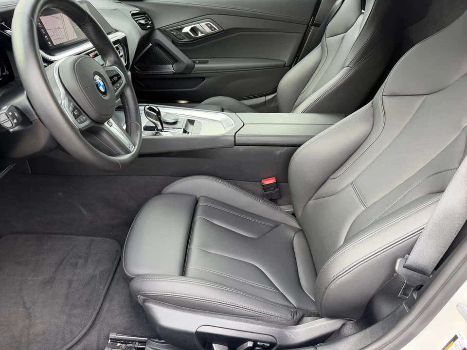 2026 BMW G29 Z4 M40i Roadster - Image 16 of 31