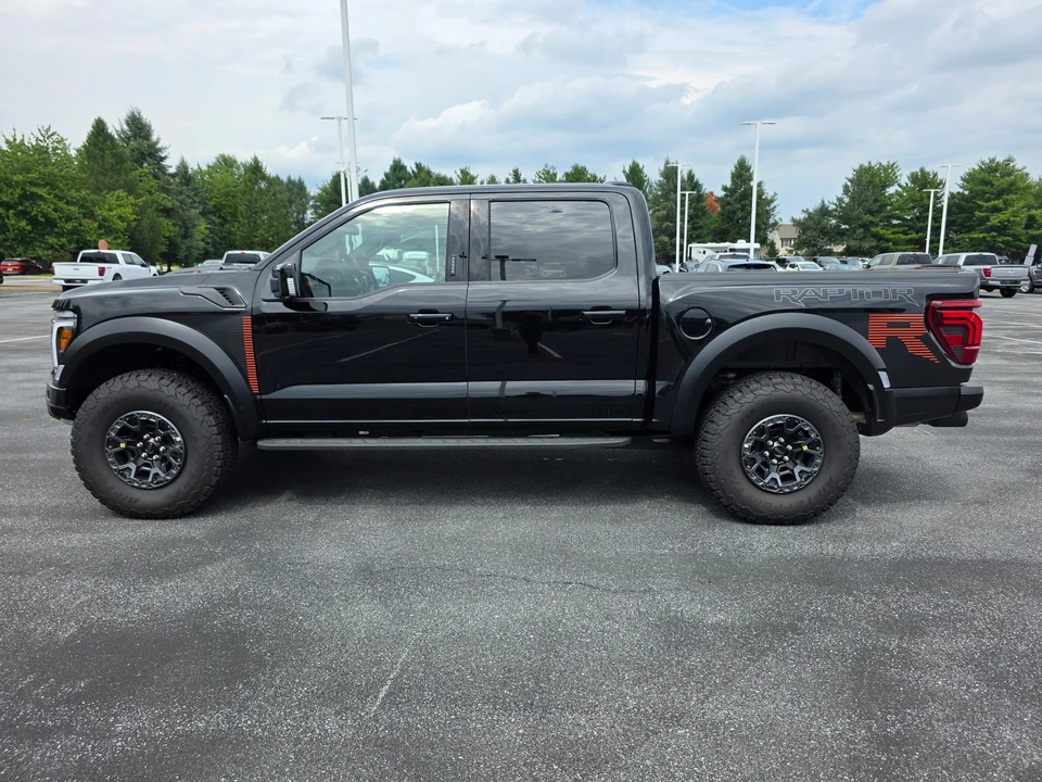 2026 Ford F-150 Raptor 14th Gen - Image 2 of 22