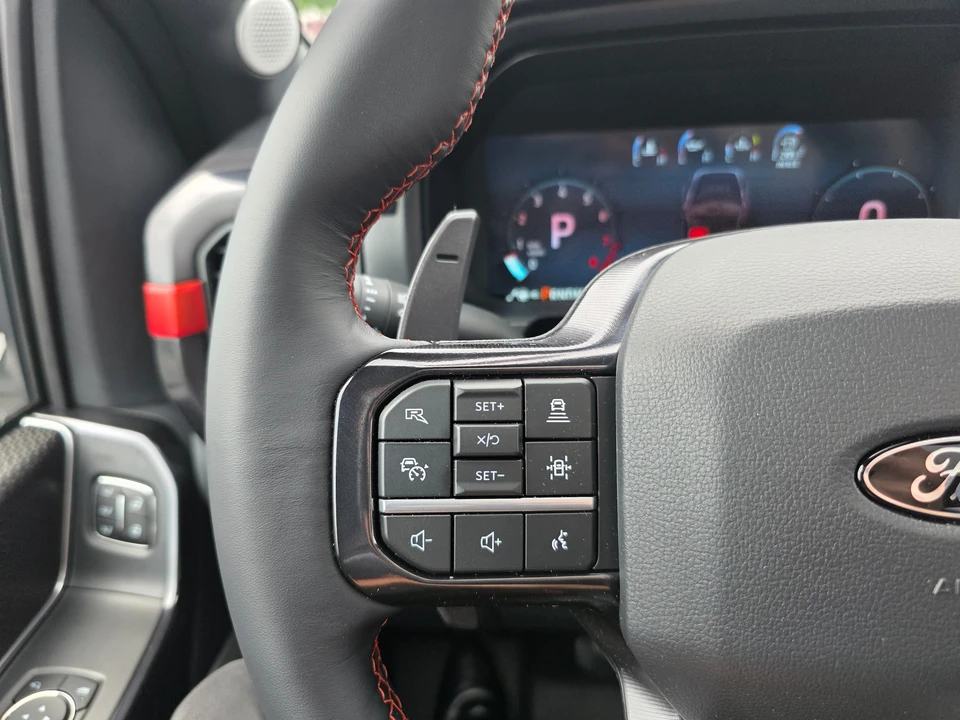 2026 Ford F-150 Raptor 14th Gen - Image 16 of 22