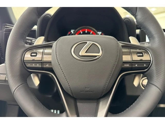 2026 Lexus LC - Image 10 of 31