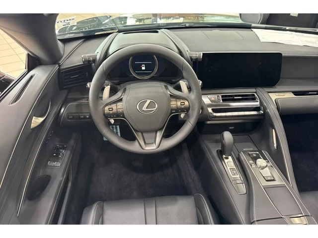 2026 Lexus LC - Image 29 of 31