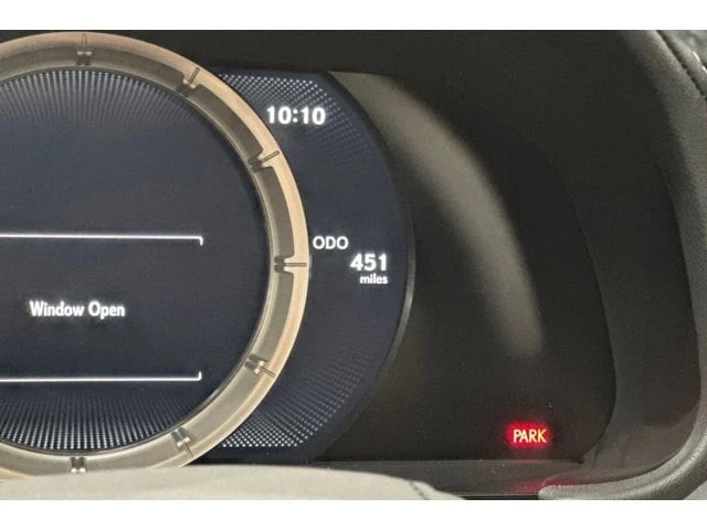 2026 Lexus LC - Image 23 of 31