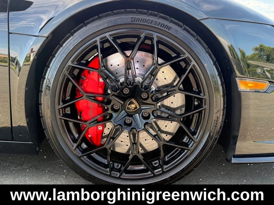 2026 Lamborghini Temerario - Image 16 of 31