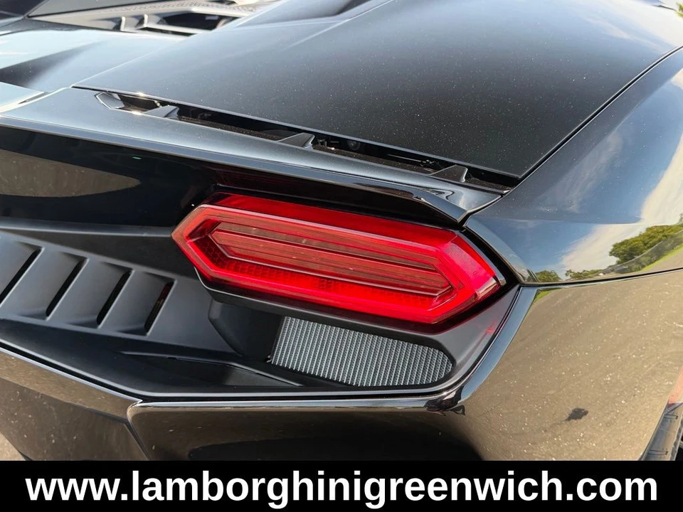 2026 Lamborghini Temerario - Image 10 of 31