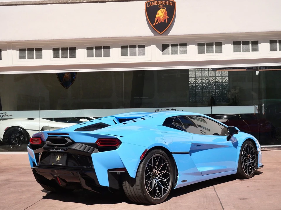 2026 Lamborghini Temerario - Image 3 of 23