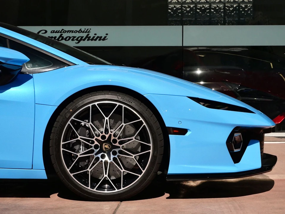 2026 Lamborghini Temerario - Image 9 of 23