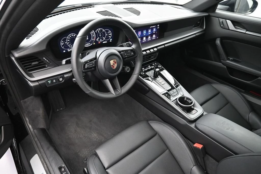 2026 Porsche 992 Carrera - Image 4 of 31