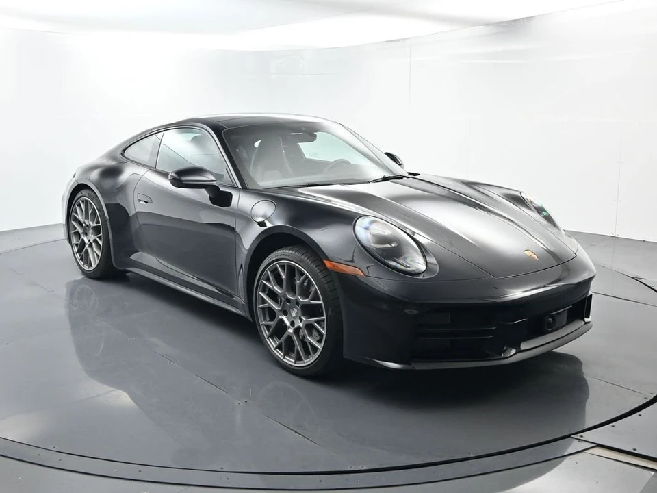 2026 Porsche 992 Carrera - Image 17 of 31