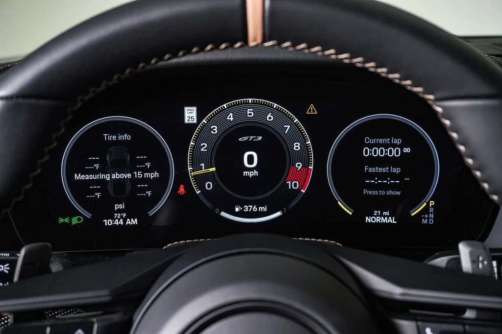 2026 Porsche 992 GT3 - Image 26 of 31