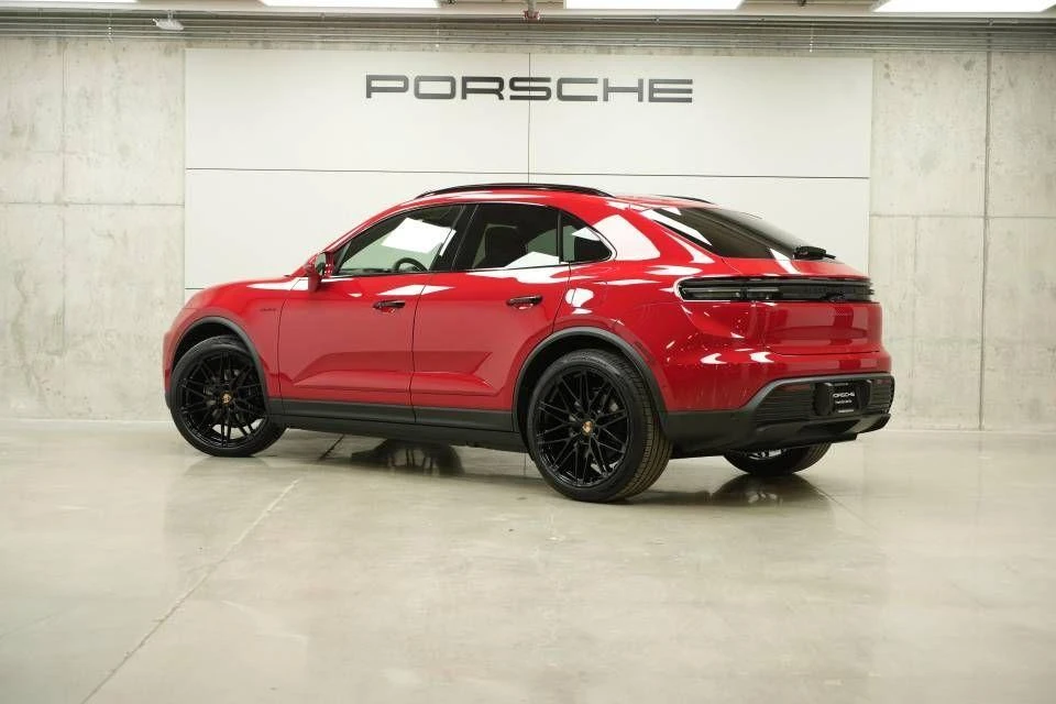 2026 Porsche Macan Electric - Image 4 of 31