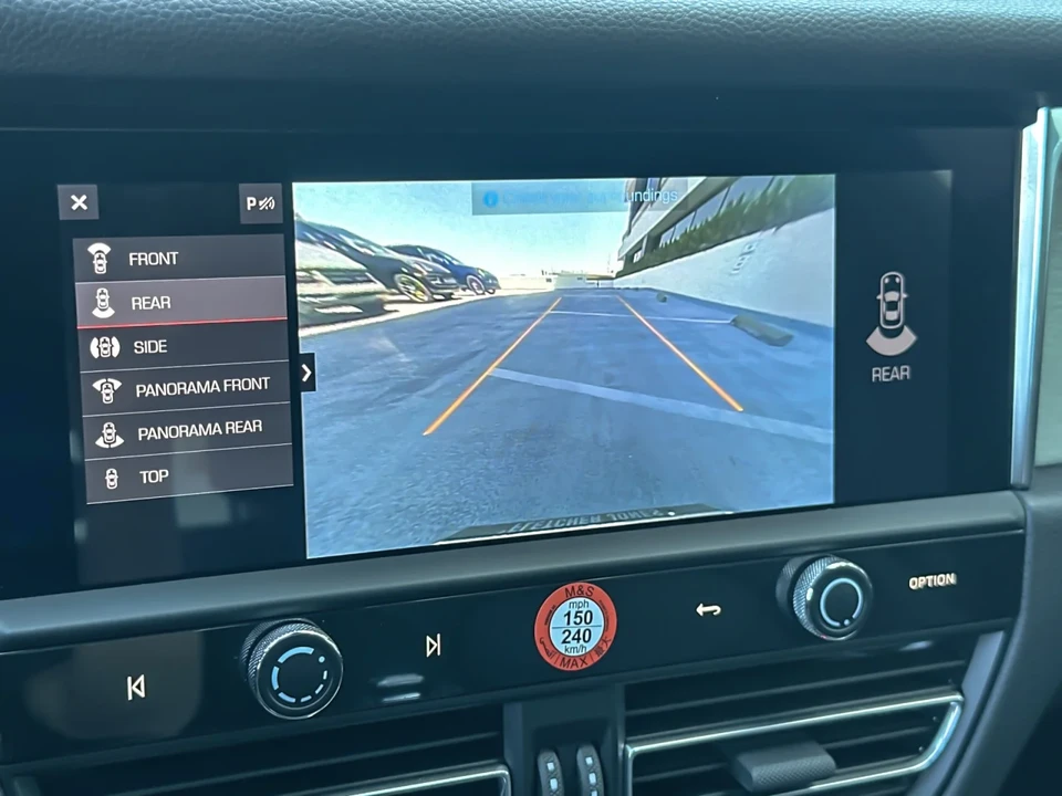2026 Porsche Macan - Image 20 of 29