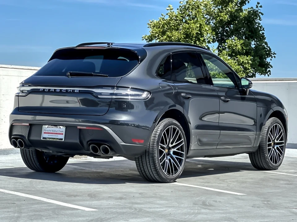 2026 Porsche Macan - Image 8 of 29