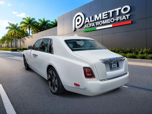 2026 Rolls-Royce Phantom - Image 6 of 31