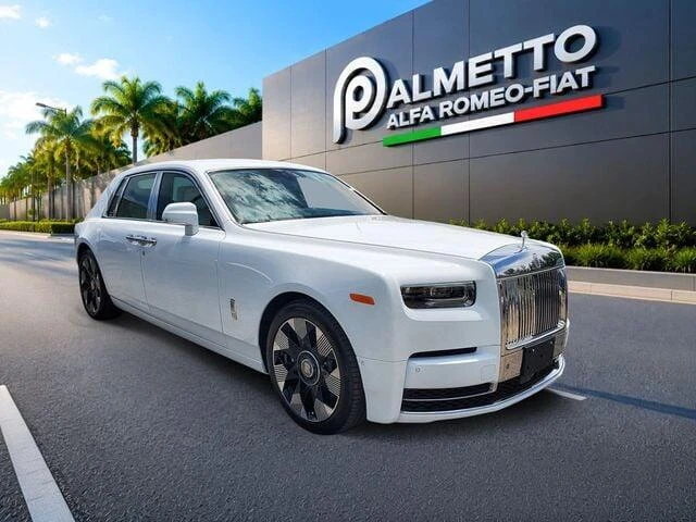 2026 Rolls-Royce Phantom - Image 3 of 31