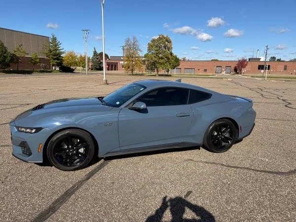2025 Ford S650 Mustang - Image 9 of 17