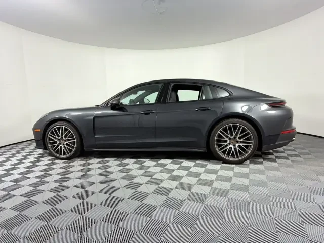 2024 Porsche 976 Panamera - Image 2 of 7
