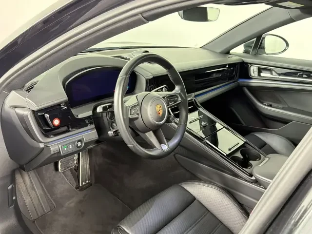 2024 Porsche 976 Panamera - Image 4 of 7