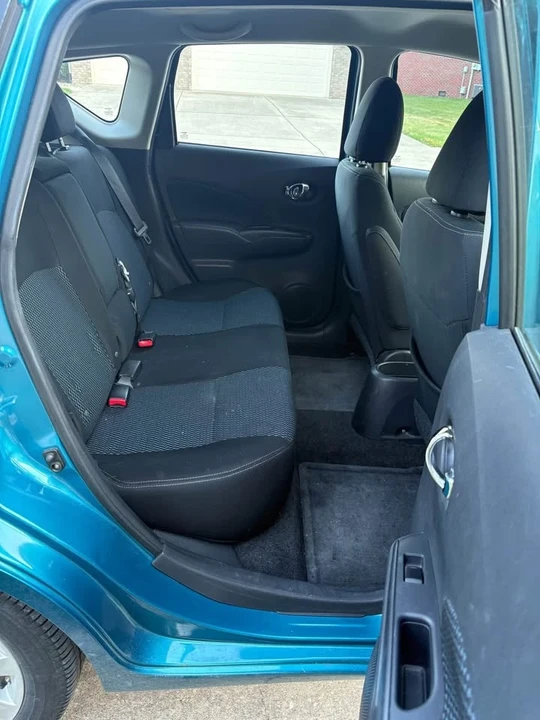 2014 Nissan Versa - Image 8 of 10