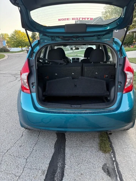2014 Nissan Versa - Image 9 of 10