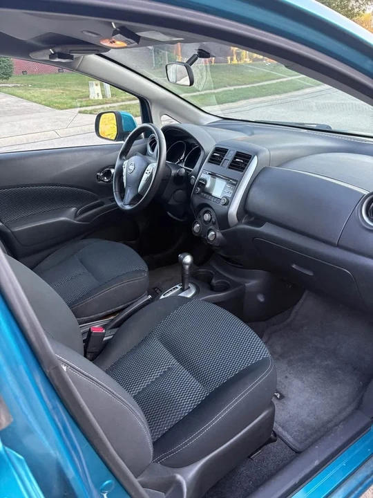 2014 Nissan Versa - Image 6 of 10