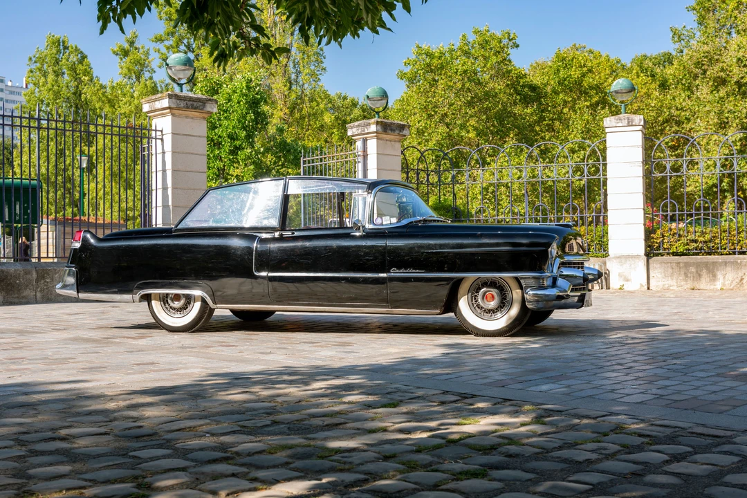 1954 Cadillac Series 62 3rd Gen - Image 8 of 31