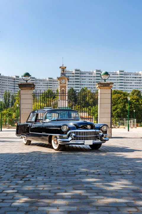 1954 Cadillac Series 62 3rd Gen - Image 5 of 31