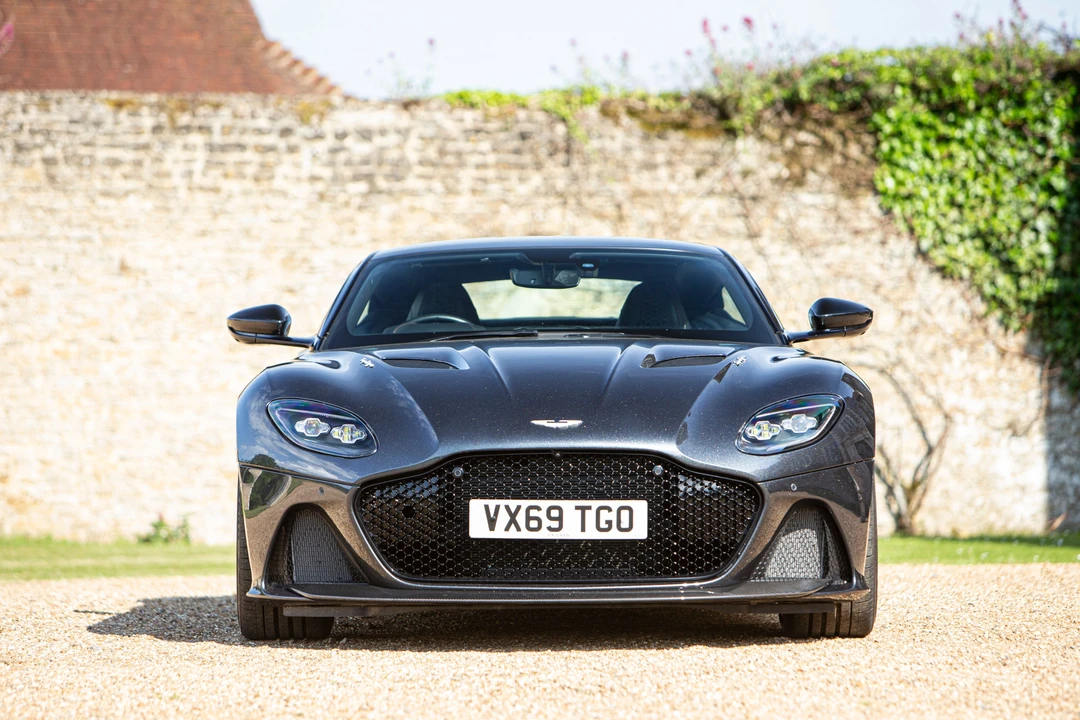 2019 Aston Martin DBS Superleggera - Image 30 of 31