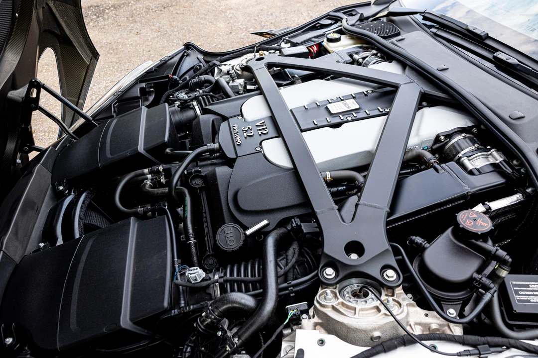 2019 Aston Martin DBS Superleggera - Image 3 of 31