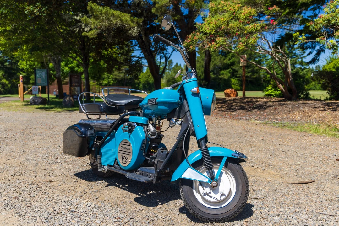 1963 Cushman Eagle - Image 2 of 31