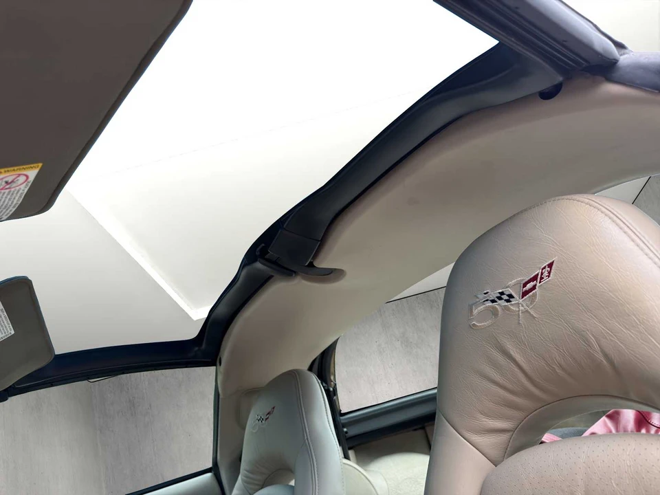 2003 Chevrolet Corvette C5 - Image 16 of 23