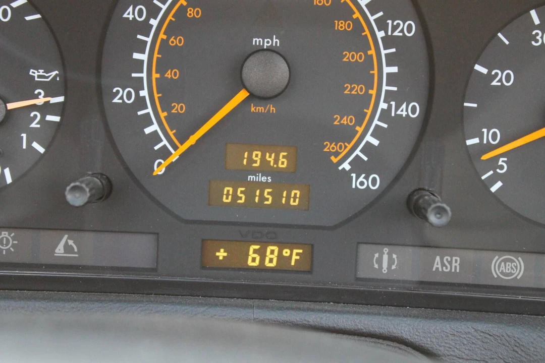 1995 Mercedes-Benz R129 SL-Class - Image 11 of 11