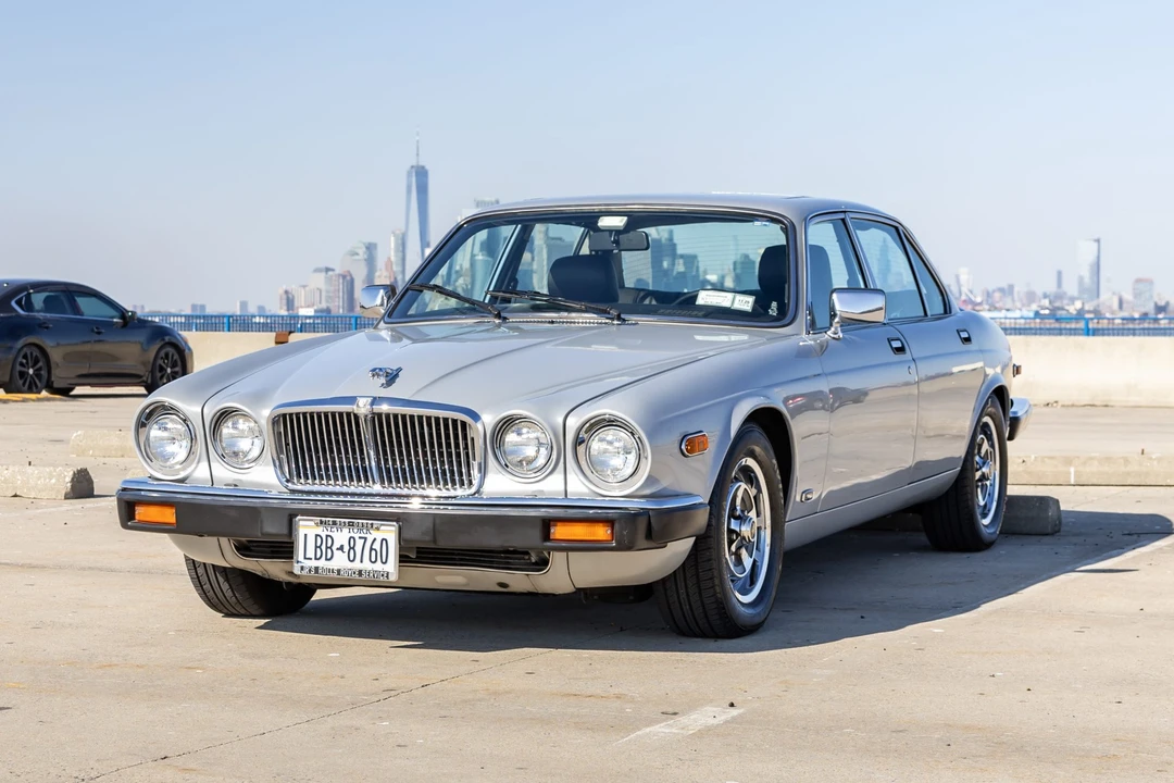 1983 Jaguar XJ Series 3 - Image 2 of 31