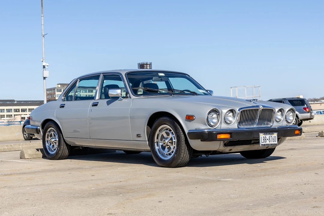 1983 Jaguar XJ Series 3 - Image 4 of 31