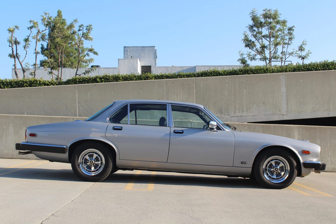 1983 Jaguar XJ Series 3 - Image 27 of 31