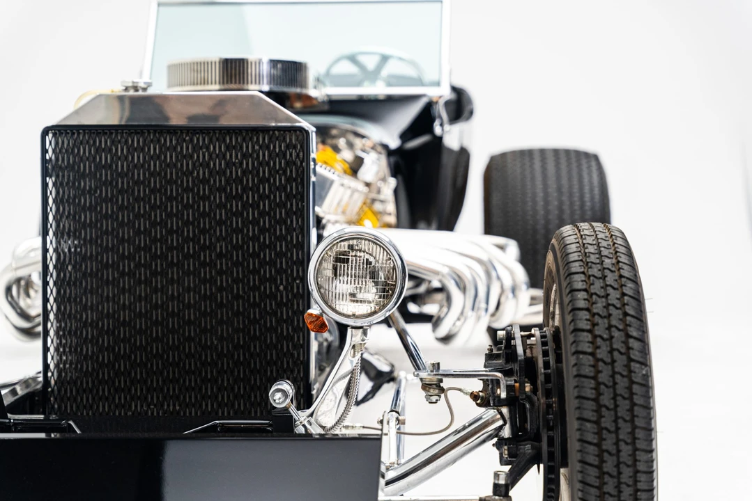 Ford Hot Rod - Image 20 of 31