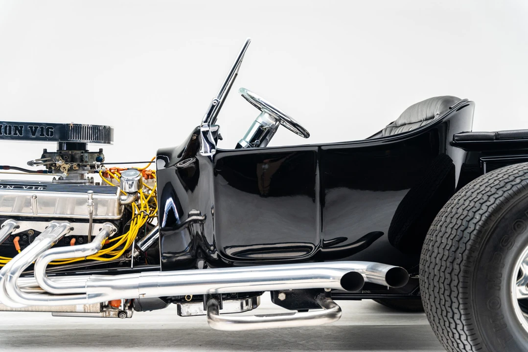 Ford Hot Rod - Image 28 of 31