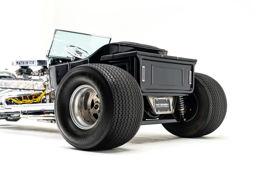 Ford Hot Rod - Image 30 of 31