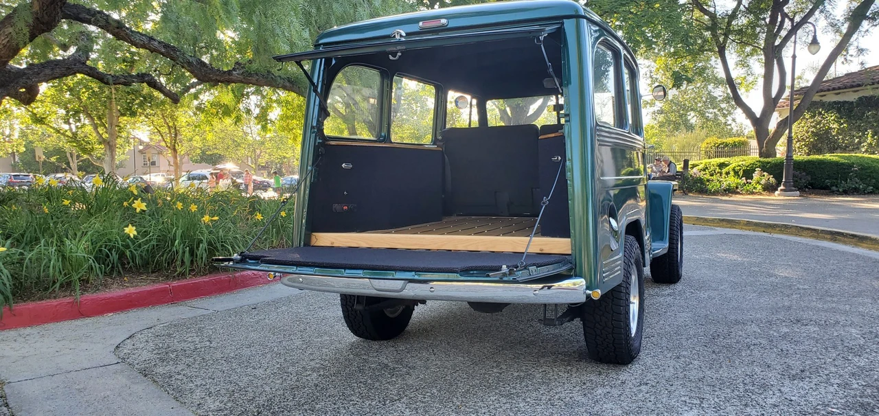 1952 Willys Jeep Wagon - Image 11 of 31