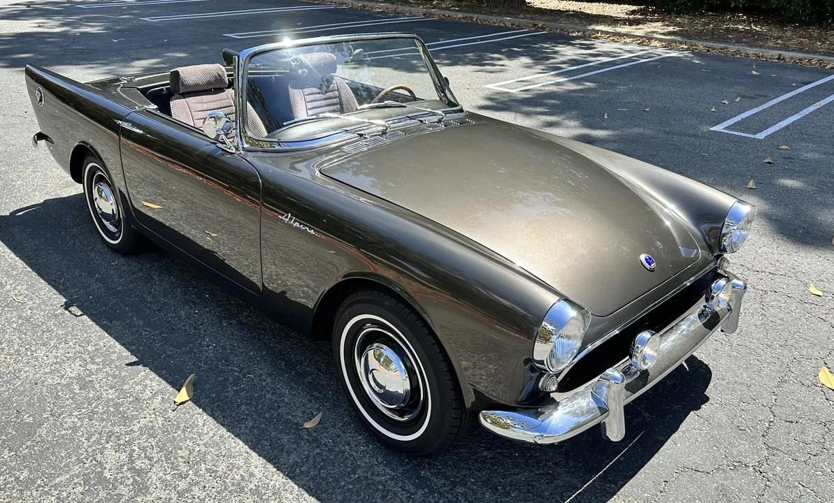 1962 Sunbeam Alpine Series II - Image 2 of 31