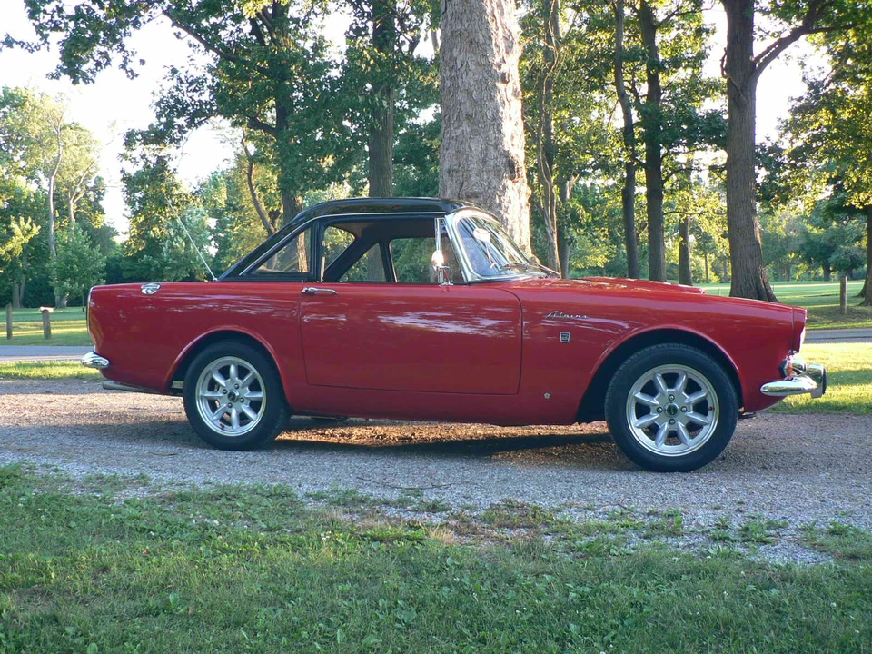 1967 Sunbeam Alpine Series V - Image 4 of 31