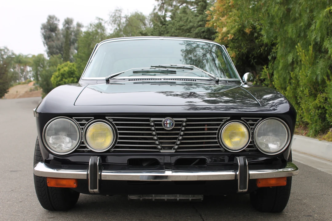1972 Alfa Romeo 2000 GT Veloce - Image 13 of 31