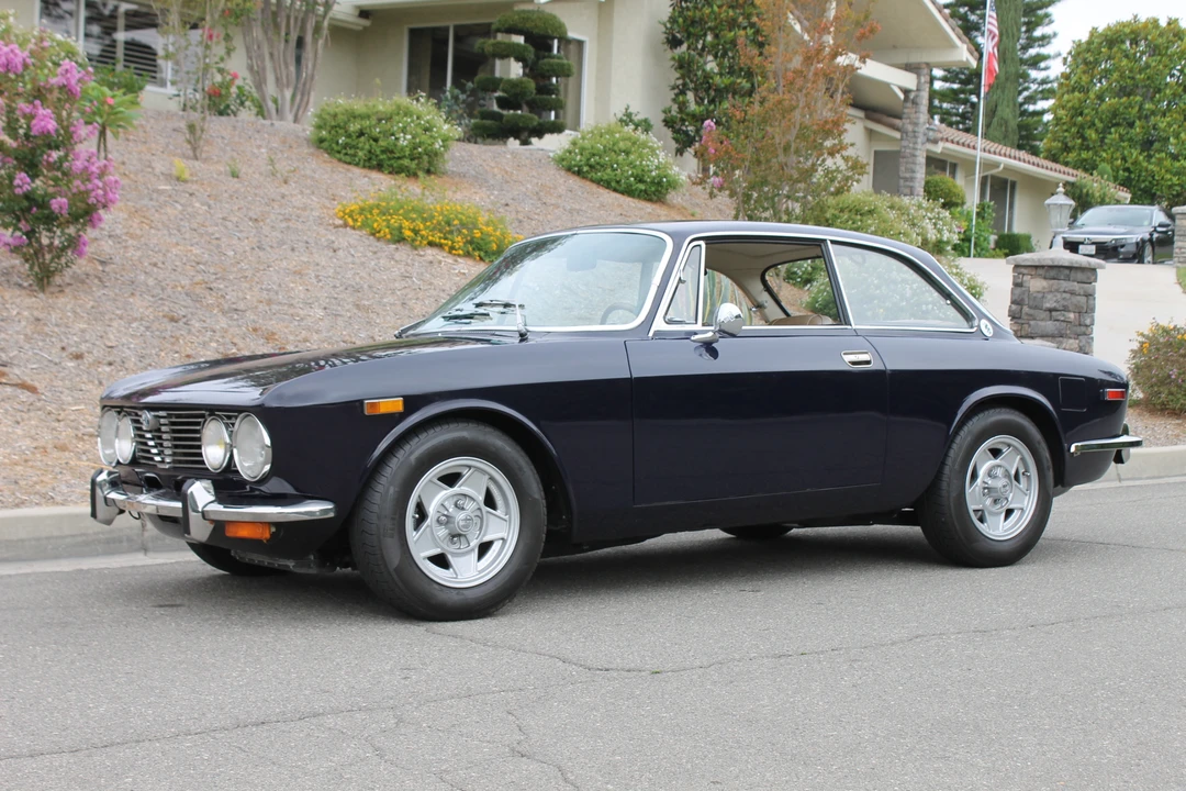 1972 Alfa Romeo 2000 GT Veloce - Image 20 of 31
