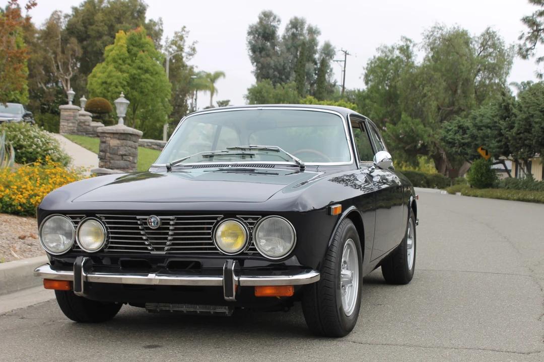 1972 Alfa Romeo 2000 GT Veloce - Image 15 of 31