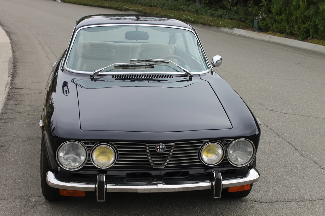 1972 Alfa Romeo 2000 GT Veloce - Image 12 of 31
