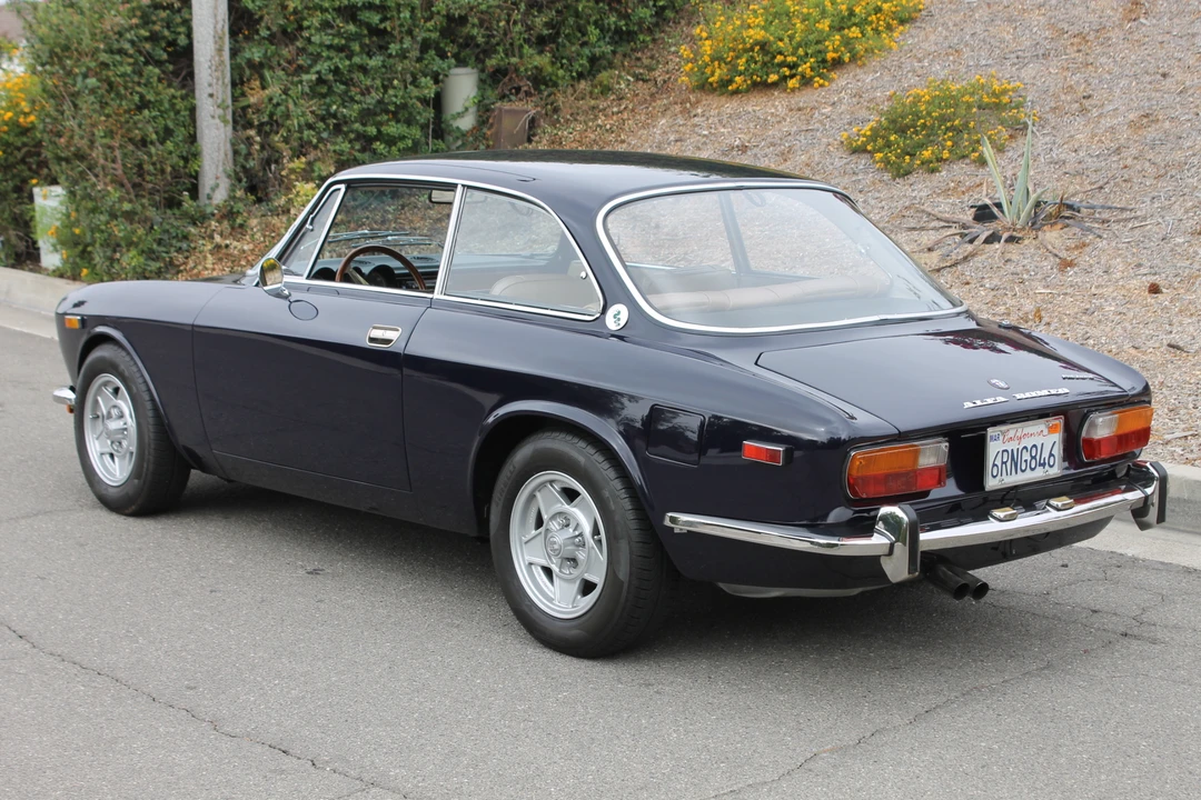 1972 Alfa Romeo 2000 GT Veloce - Image 22 of 31