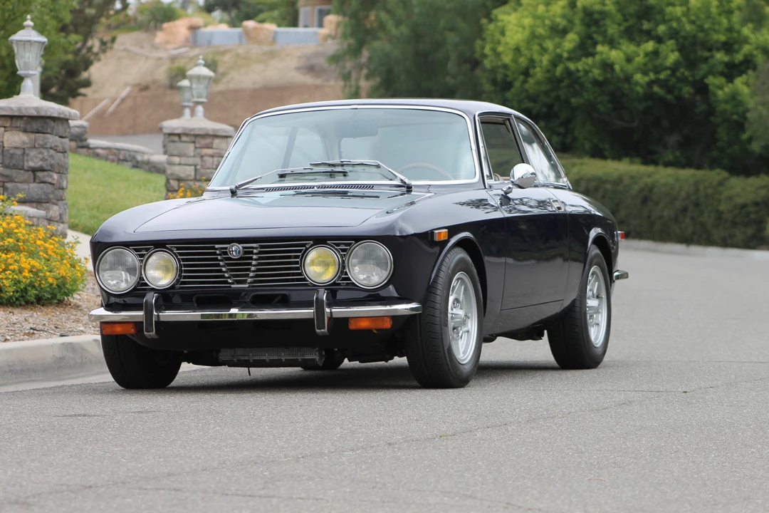 1972 Alfa Romeo 2000 GT Veloce - Image 16 of 31